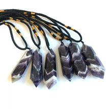 Load image into Gallery viewer, 5Pcs Natural Dream Amethyst Quartz Crystal Chakra Healing Stone Pendant Necklace