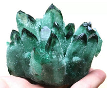 Load image into Gallery viewer, 521.2g RARE ! New Find Natural Beatiful Green Quartz Crystal Cluster Specimen