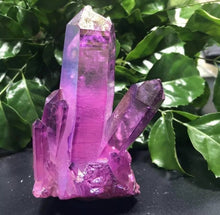 Load image into Gallery viewer, Titanium Purple Rainbow Aura Lemurian Crystal Cluster Reiki Healing Decorate